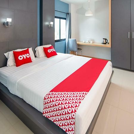 Ferienwohnung Oyo 303 Phoomjai House Chalong Exterior foto