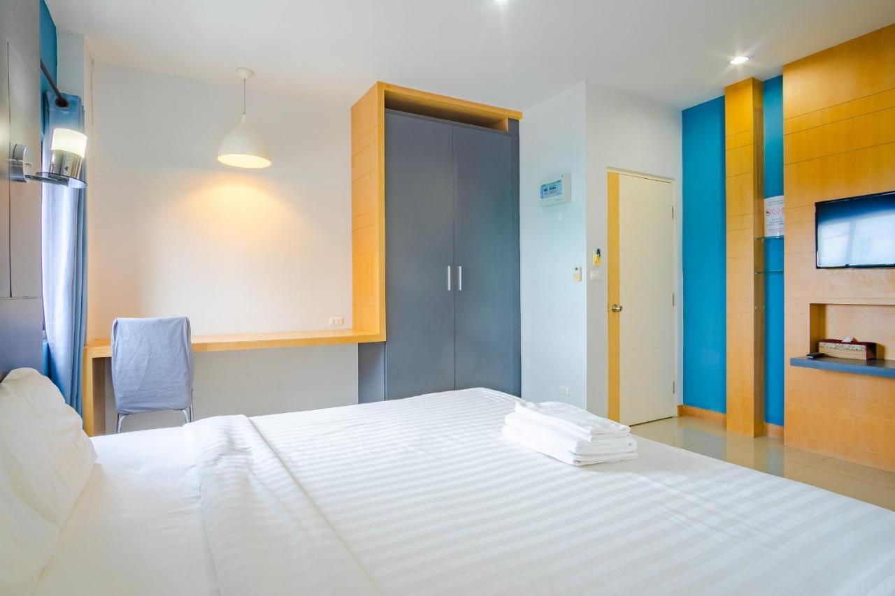 Ferienwohnung Oyo 303 Phoomjai House Chalong Exterior foto
